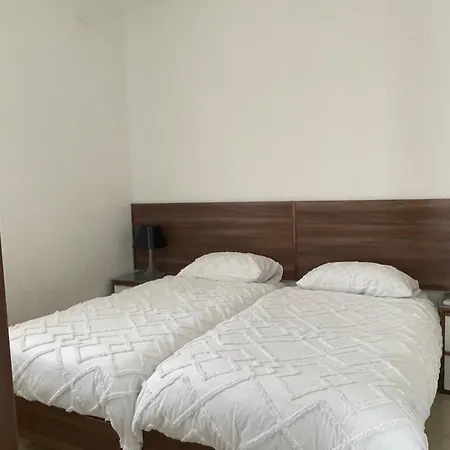 Great Location Apartmán *