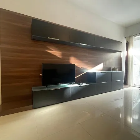 Great Location Daire *